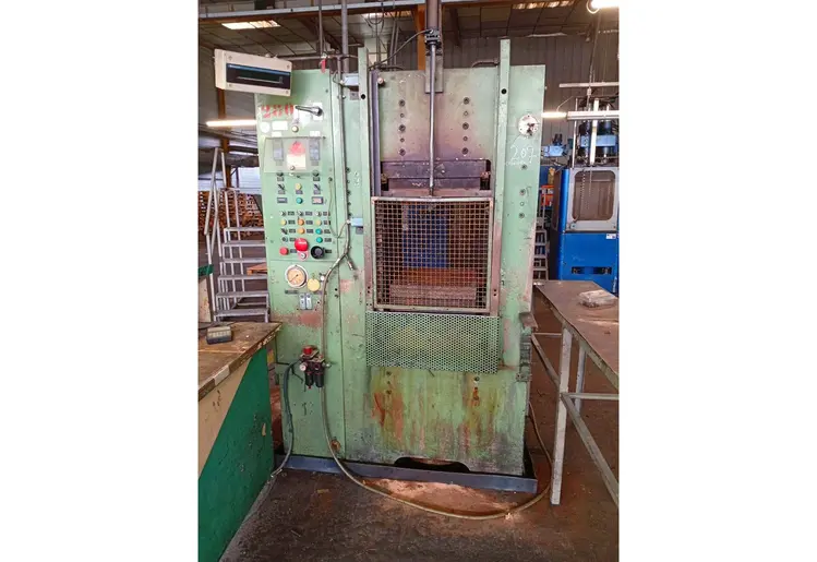 Used ZM 150 TON HEATED H-Frame Presses BE | Apt International N.V #362205
