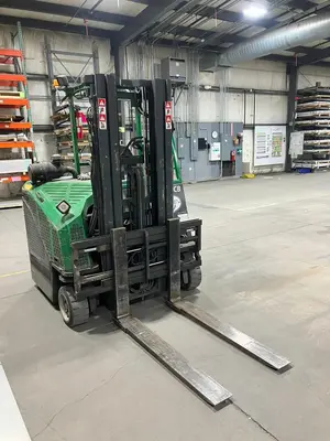 Used 2010 _UNKNOWN_ _UNKNOWN_ Multi Directional Forklifts Minnesota US | Myron Bowling Auctioneers Inc #1541787