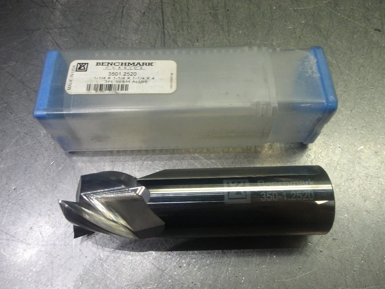 Benchmark 1.250" 3 Flute Carbide SQ Endmill 1.25" Shank 3501.2520 (LOC2669B)