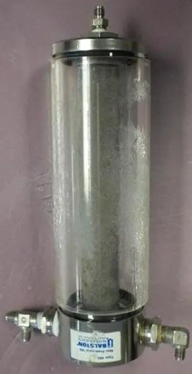 Used PARKER BALSTON/WHATMAN _UNKNOWN_ Cartridge Filters Texas US | Bamko Surplus Process Equipment #935004
