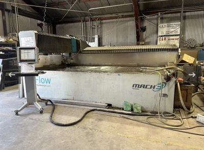 2014 FLOW MACH 3 4020B Waterjet Cutters | Bayou Machinery (1)