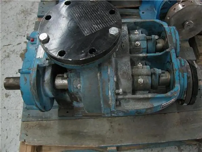 Tuthill Displacement Size 330-D1 Pump
