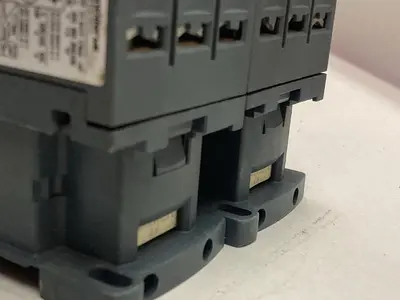 Used SCHNEIDER ELECTRIC LC1D18 Miscellaneous Equipment (Electrical & Power) Ohio US | Surplus Asset Holdings #1399450