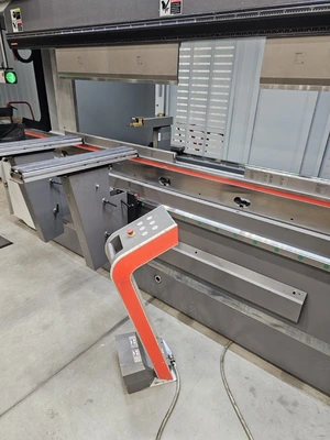 BYSTRONIC XPERT 150/3100 Hydraulic Bender | Norcal Machinery (5)