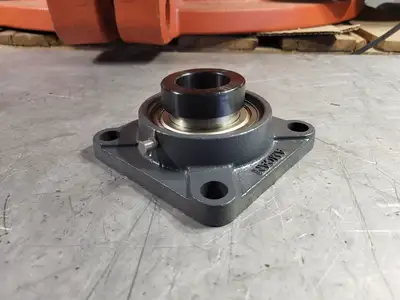 4-Bolt Flange Bearing FA208 w/ Insert Bearing SA208-240