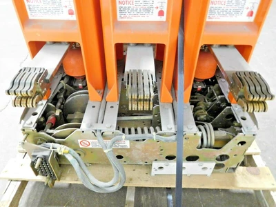 Used GE VB 7.2-500-3 Circuit Breakers Ohio US | Equipment Recovery Corp. #1330533