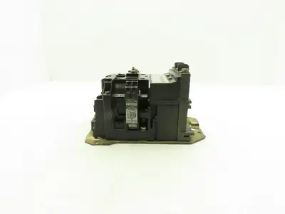 Allen Bradley Motor Starter 50Hp 575V 3Ph Removed From Reversing Motor Starter