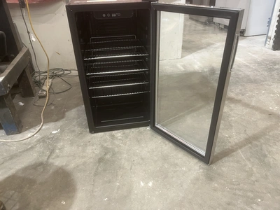 Used INTERTEK BEVERAGE COOLER Display Refrigerators Michigan US | Miedema Asset Management Group #1413781