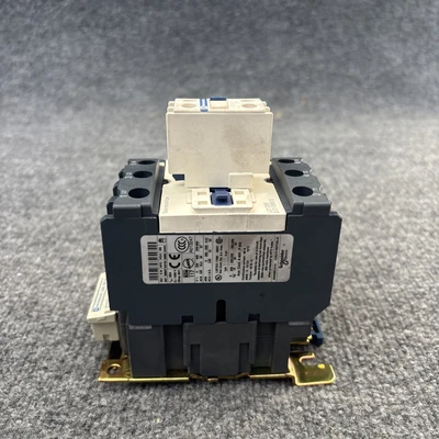 Used Schneider Electric/Telemecanique 0444920 0141 PLC Contactors California US | Davliegogo LLC #1706733