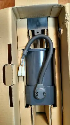 ORIENTAL MOTOR USM590-011WJ DRIVE SPEED CONTROLLER MOTOR AUC