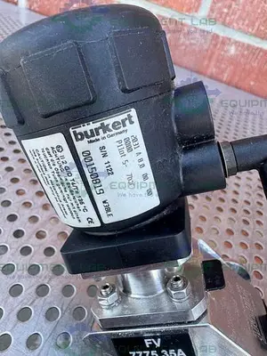 USED 2 BURKERT 2031 A 8.0 00 00 0000 3-WAY PNEUMATIC SOLENOID VALVE