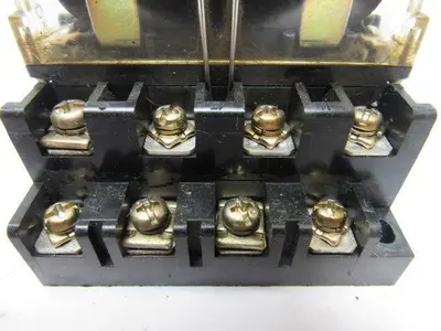 Matsushita HG4-DC24V Relay W/Socket 20A 250V From a Watino LG71 CNC