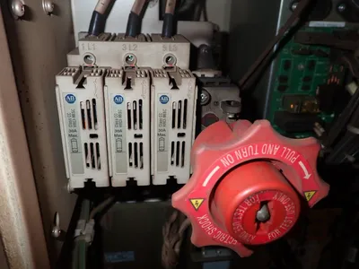 USED YASKAWA ELECTRIC MH6