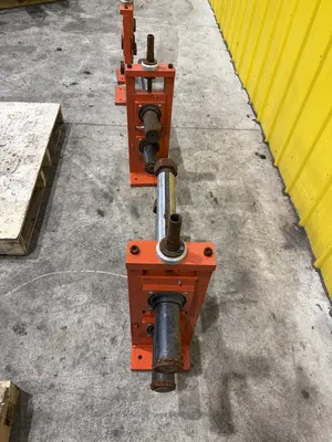 DAHLSTOM MODEL 500 ROLLFORMER HEADS / GEAR BOXES, FOR 2.5" SPINDLES: STOCK #23425