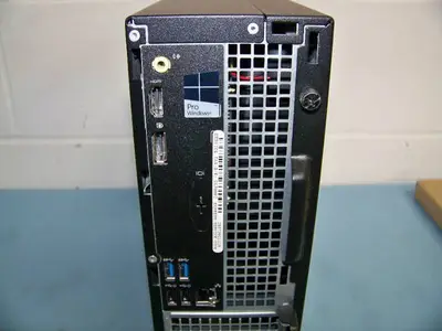 Dell OptiPlex 3040 Tower PC with DVD Drive, Dll Monitor, Dell Keyboard and Mouse