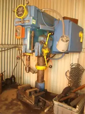 USED 1982 CLAUSING 2284