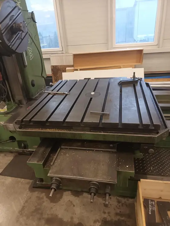 Used TOS W 100 A Horizontal Table Type Boring Mills CZ | Amaron s.r.o. #1056602