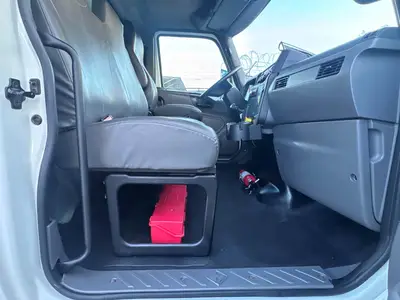 Used 2019 INTERNATIONAL MV607 Reefer Trucks Florida US | Truck and Van Outlet #1509135