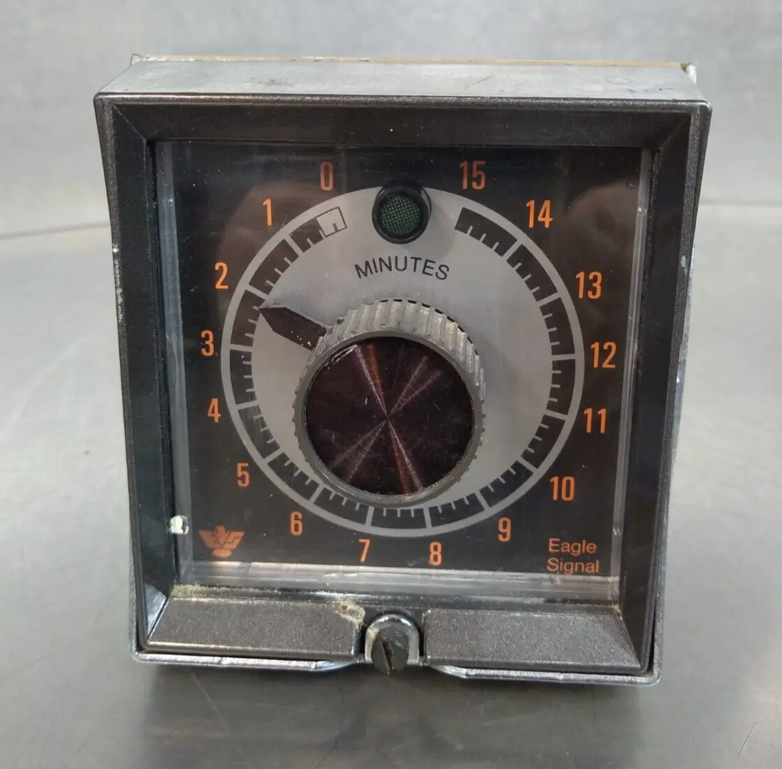 Eagle Signal HP518A601 15min Timer 120VAC 60HZ 10A Loc4E37