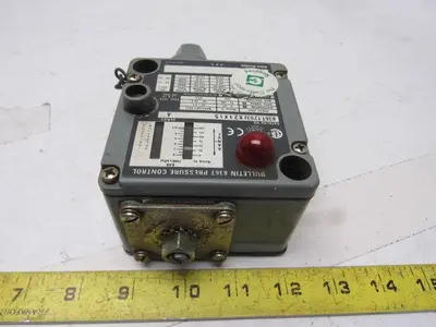 Allen Bradley 836T-T253JX21X15 Ser A 6-30PSI Pressure Control Switch 600VAC Max