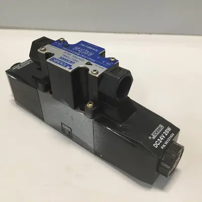 USED VICKERS DG4V36CMP7H750