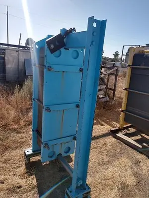 USED APV R-56-M