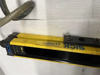 USED SICK FGSE750-11 + FGSS750-11