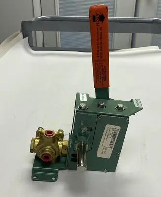 New | in-Stock ASCO 8408B006 Solenoid Valves | Surplus Asset Holdings #1204195