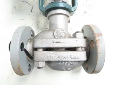 Mueller 1350-02 Diaphragm Actuator Control Valve 1-1/2" Flanged w/ Positioner