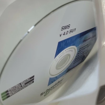 USED Schneider Electric 000400000299