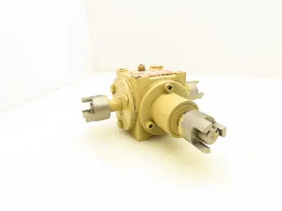 Hub City 0220-21101 M3 Right Angle Gear Drive 1:1 Reducer 5/8" Dual Shaft