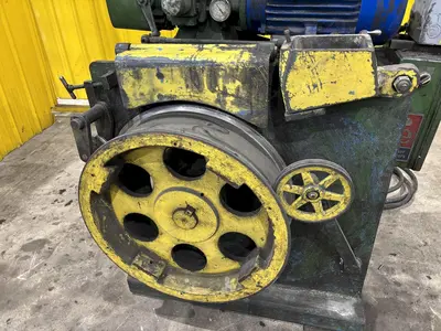 USED FASTENER ENGINEERS DH-150-250-24