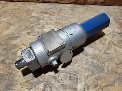 USED FARRIS 2740UL