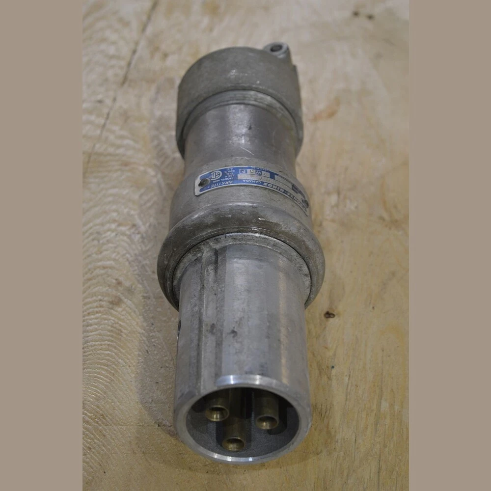 Crouse-Hinds Arktite Plug