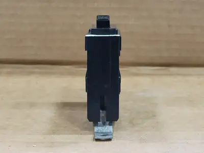 20 Amp, 1 Pole, 120/240 Volts Circuit Breaker