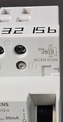 Siemens 5SM3 312-0 Circuit Breaker (BIN423)