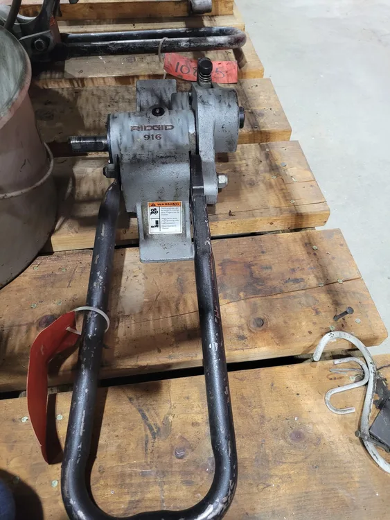 Used RIDGID 916 POWER DRIVEN ROLL GROOVER Pipe Threaders Michigan US | Vander Ziel Machinery Sales #482783