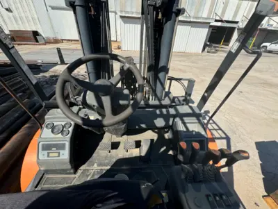 USED DOOSAN D90S-5 DIESEL FORKLIFT
