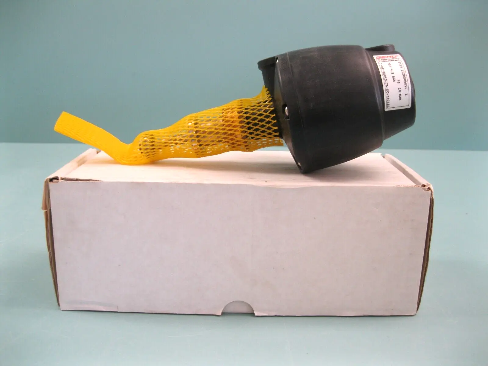 NEW GEMU 9554 15Z00090511