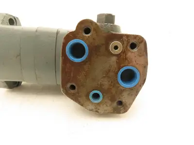 Char-Lynn 104-2020-001 Hydraulic Motor SAE Size 10 1-1/4"14 Tooth Spline Shaft