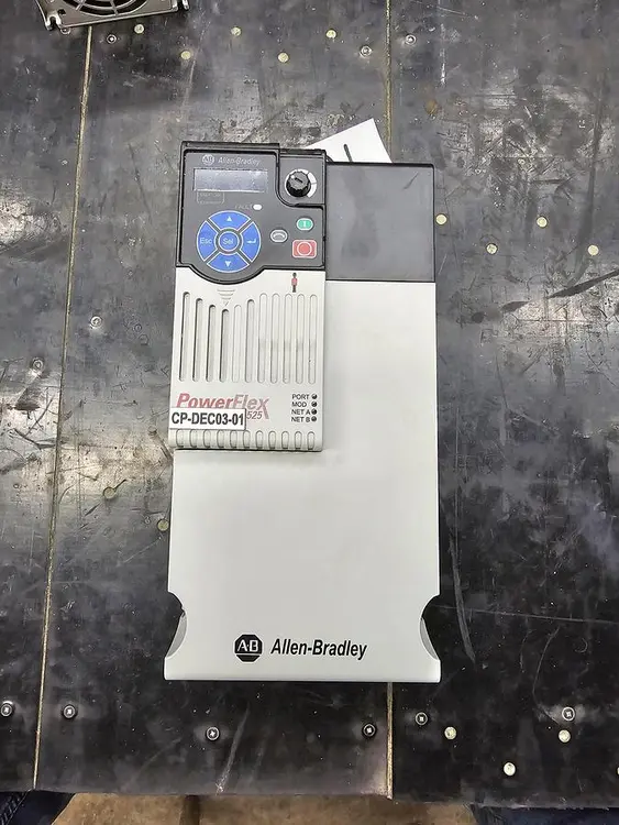 Used ALLEN-BRADLEY 25B-E022N104 Variable Speed Drives Quebec CA | Carter-Wilson Equipment Services #450961