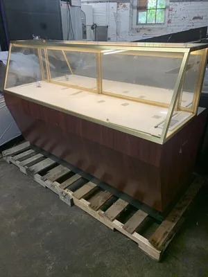 174-0183 Spartan Showcase CPR-6 70” Self Contained Full Service Display Case