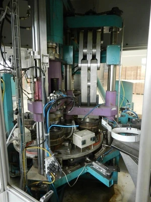 USED AMAX COLDPRESS 110 TON