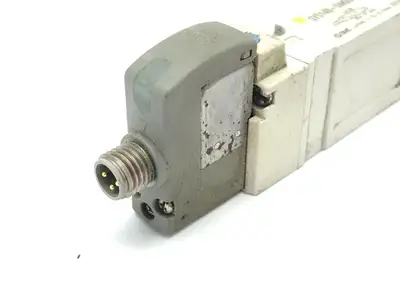 Used SMC SY5140-5WOU Solenoid Valves Michigan US | Maverick Industrial Sales #1395797