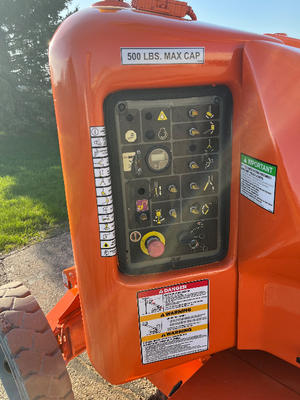 USED 2016 JLG E450AJ