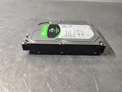 NEW SEAGATE ST3000DM008