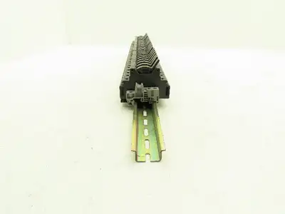 Phoenix Contact UK10,3-Hesi 16mm² 10x38mm Fuse Holder 600V 30A 18-8AWG Lot of 29