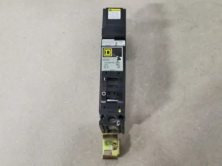 Used SQUARE D FAI17015C Switchgears British Columbia CA | Lenmark #239473
