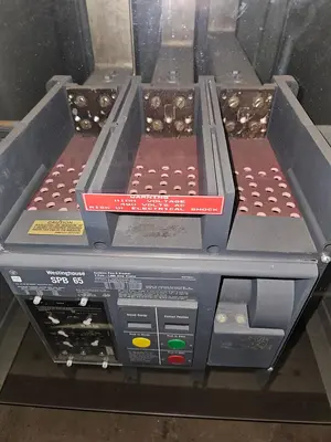 USED 1987 DMT CORPORATION DMT-825C