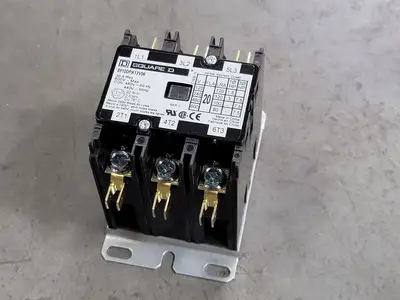 NEW SQUARE D 8910DPA13V06